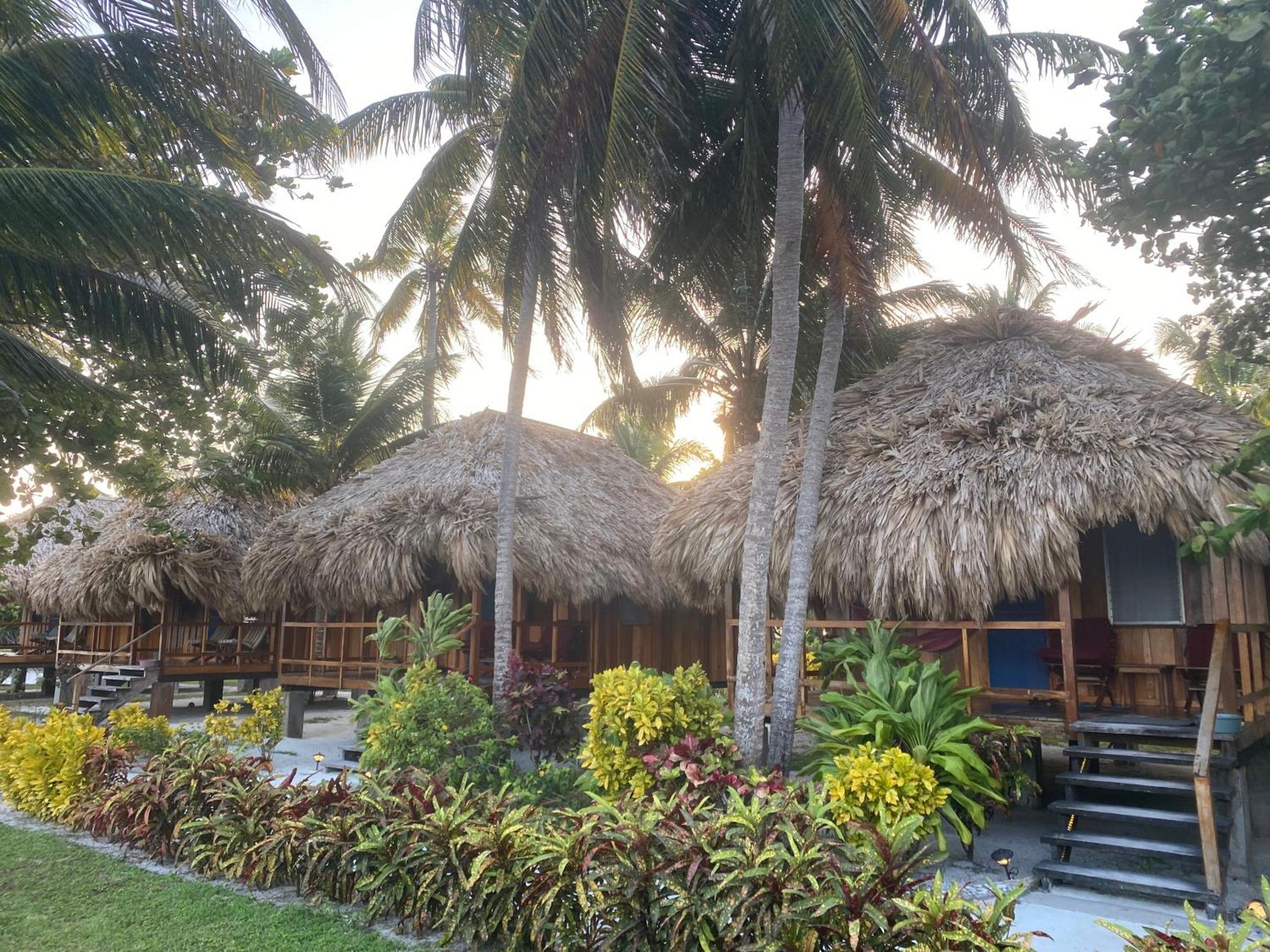 St. George'S Caye Resort Belize City Exteriör bild
