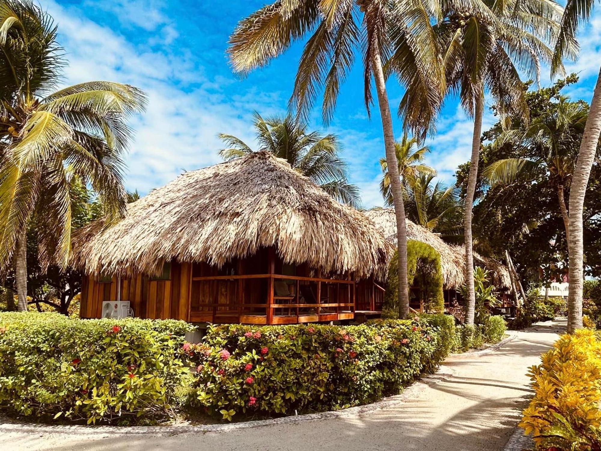 St. George'S Caye Resort Belize City Exteriör bild