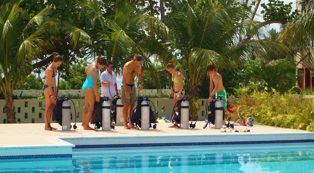 St. George'S Caye Resort Belize City Exteriör bild